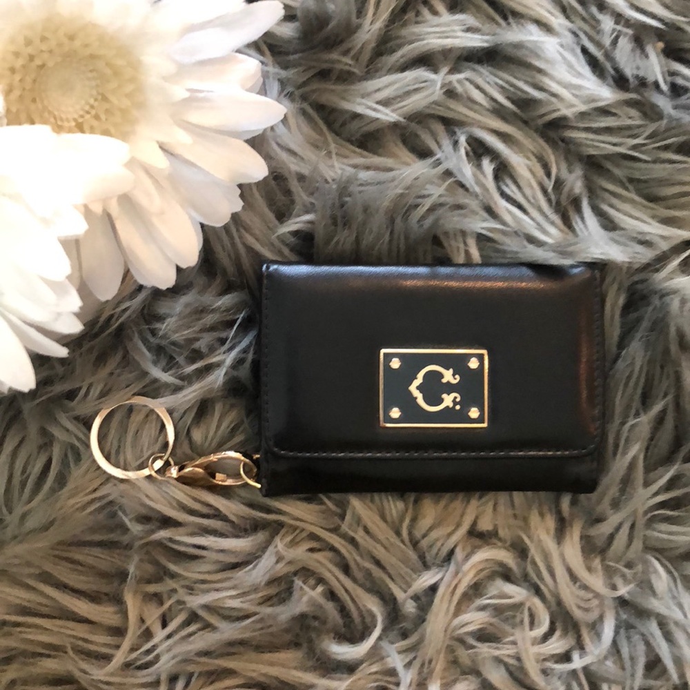 Keychain wallet